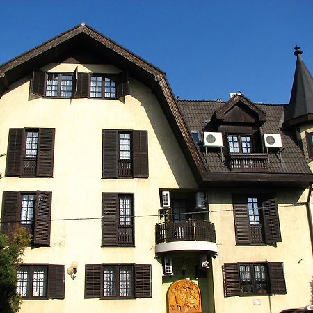 Lucky Hotel Budapest Exterior photo