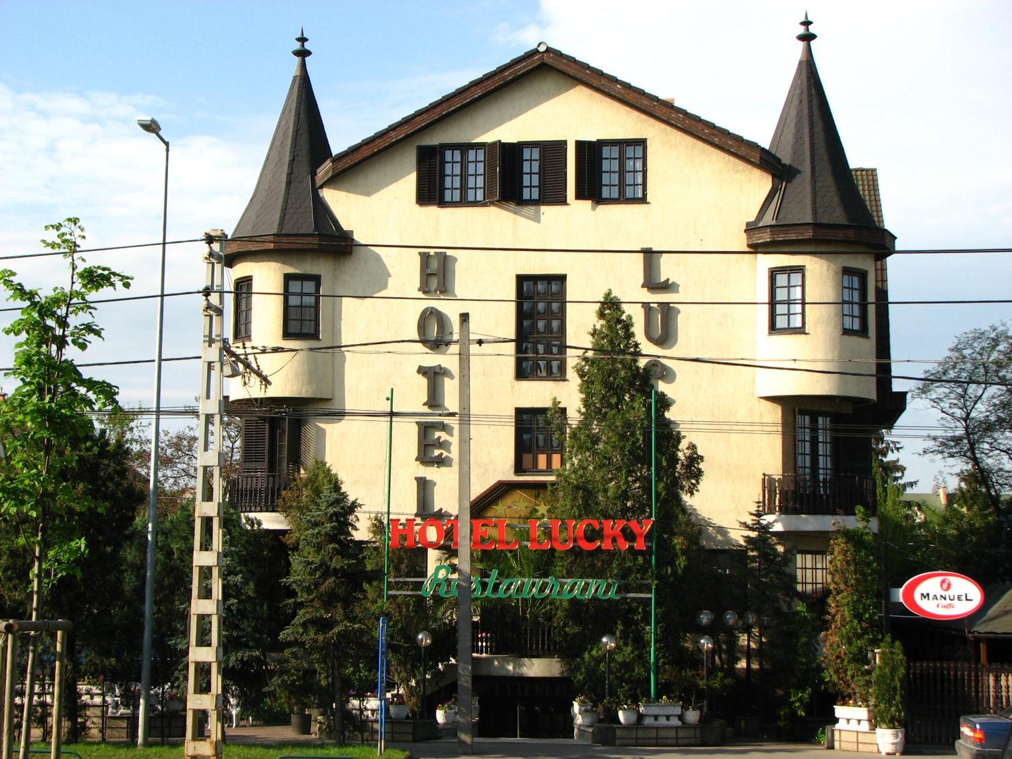 Lucky Hotel Budapest Exterior photo